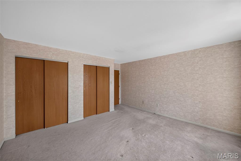 Sandalwood Creek Condo Ph Four- - Residential