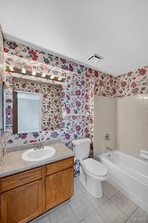 Sandalwood Creek Condo Ph Four- - Residential