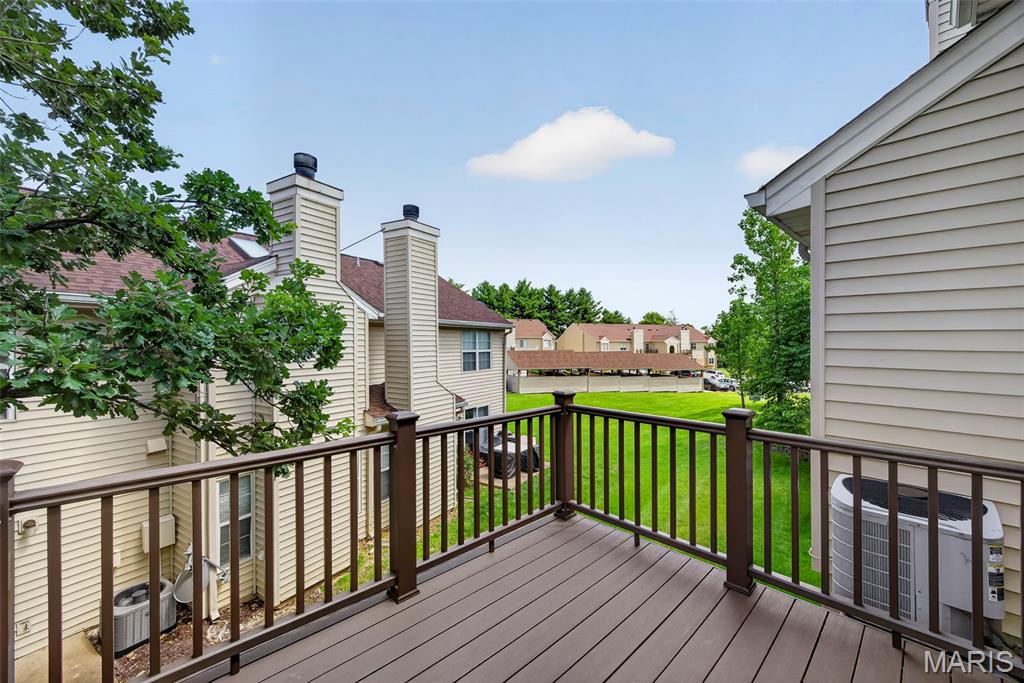 Sandalwood Creek Condo Ph Four- - Residential