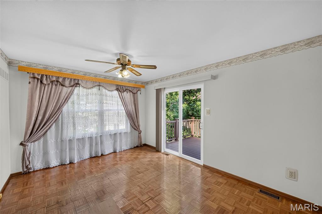 Sandalwood Creek Condo Ph Four- - Residential