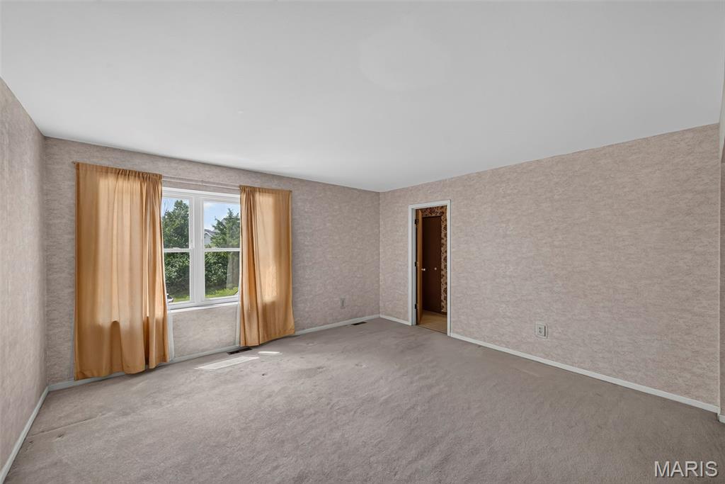 Sandalwood Creek Condo Ph Four- - Residential
