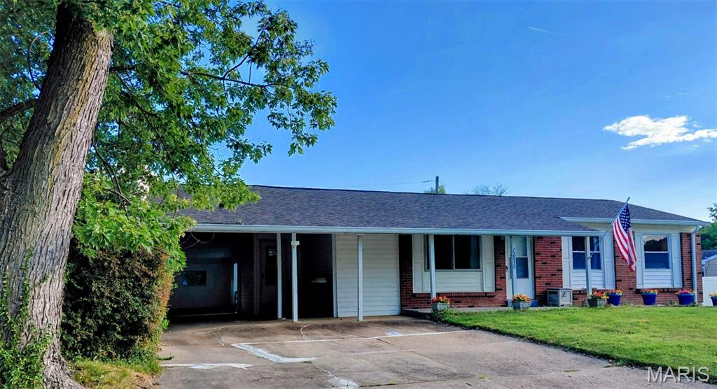 Colonial Manor 4 - Residential
