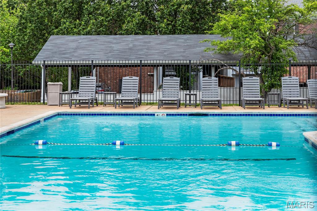 Trianon At Southwoods Condo Lt - Residential