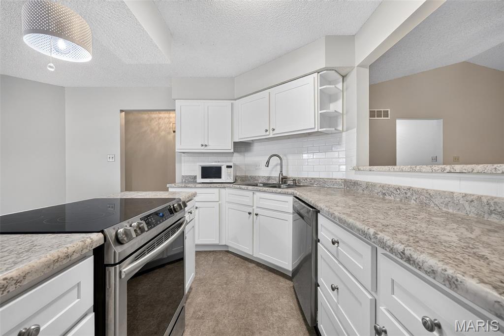 Meadow Ridge Villas #19 - Residential