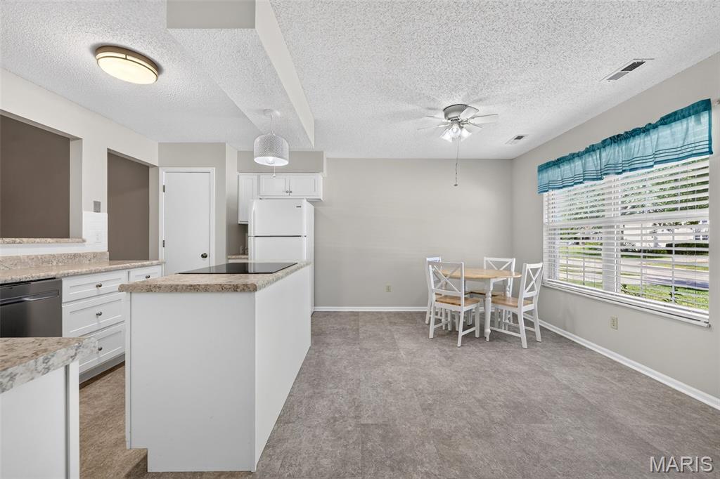 Meadow Ridge Villas #19 - Residential