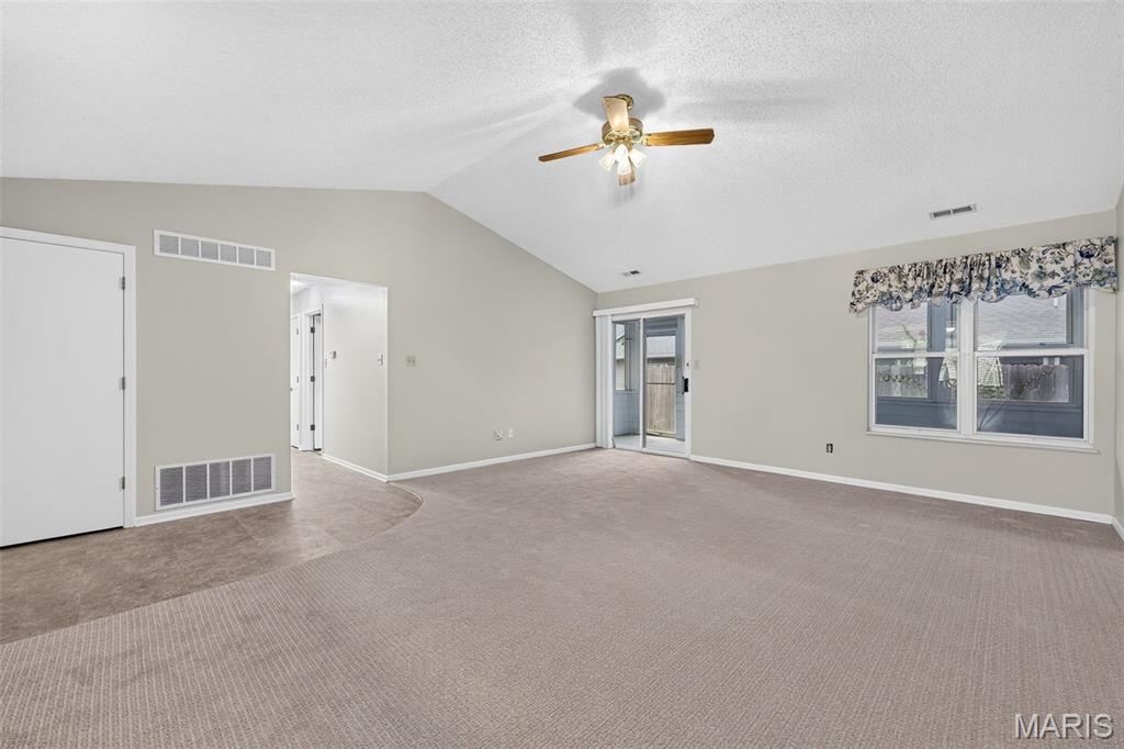 Meadow Ridge Villas #19 - Residential