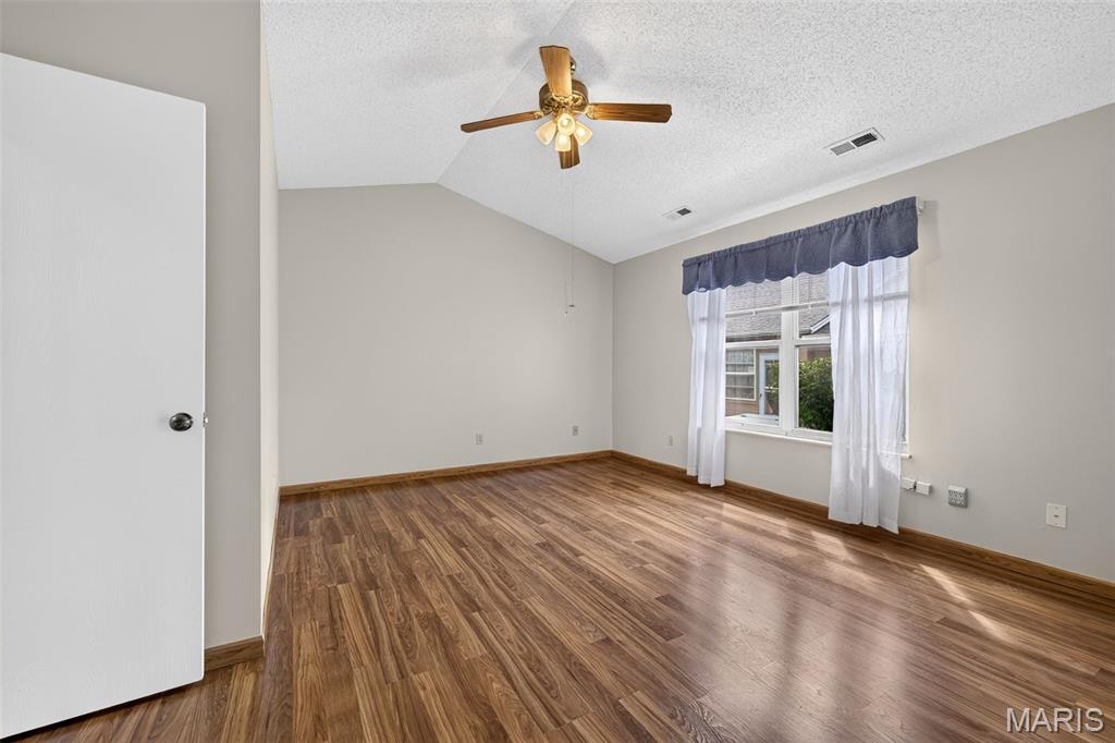 Meadow Ridge Villas #19 - Residential