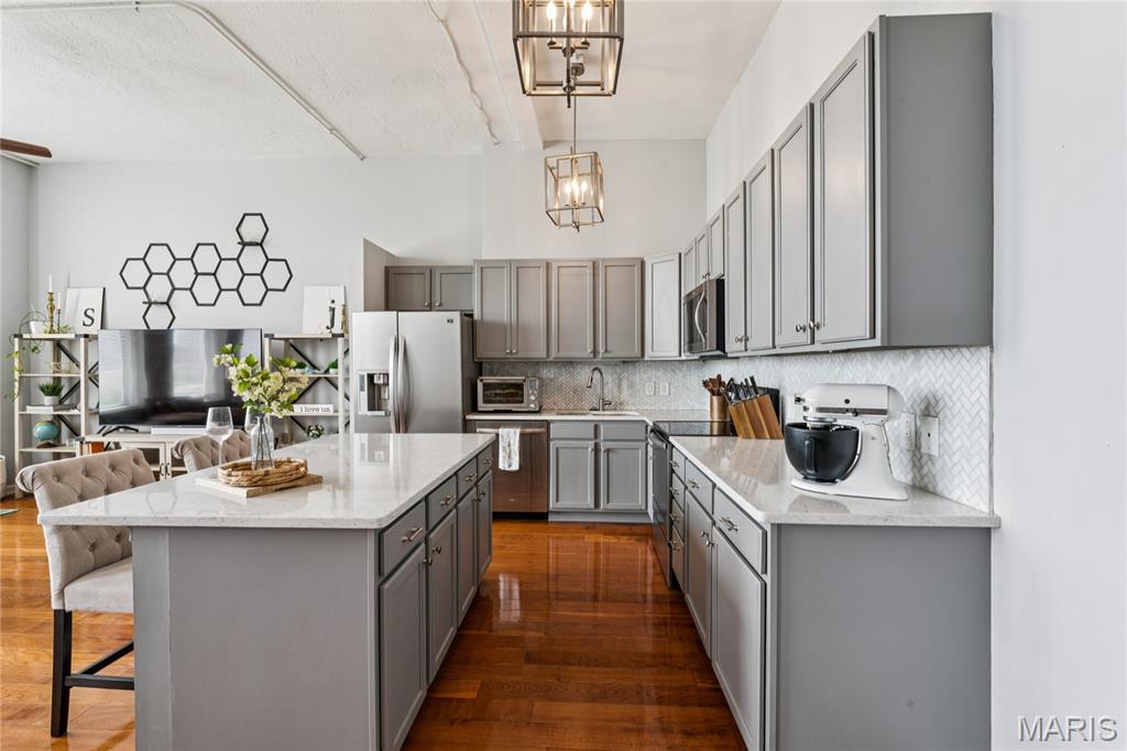 Lucas Place Add - Residential