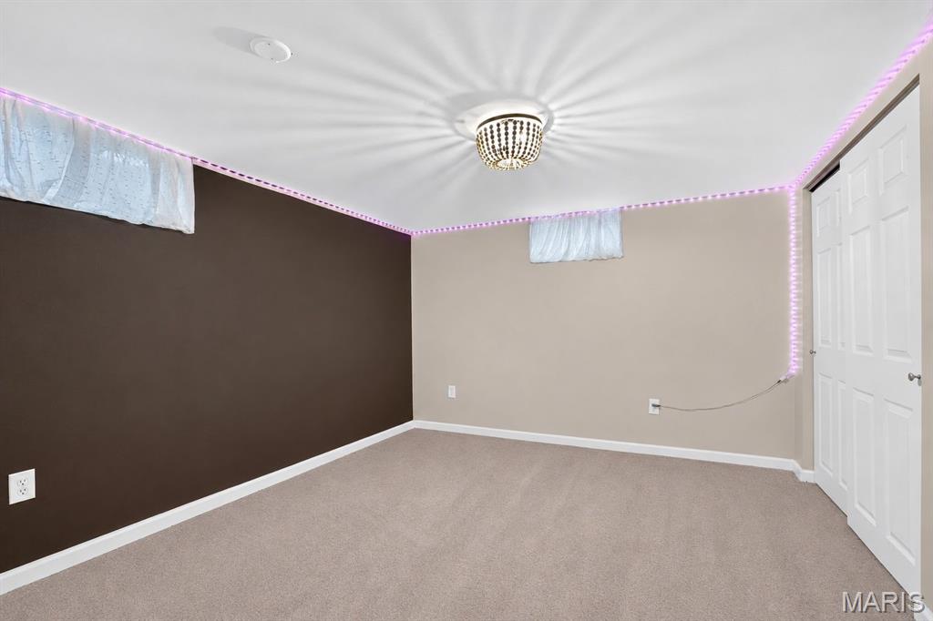 Elmwood Manor #6 - Residential