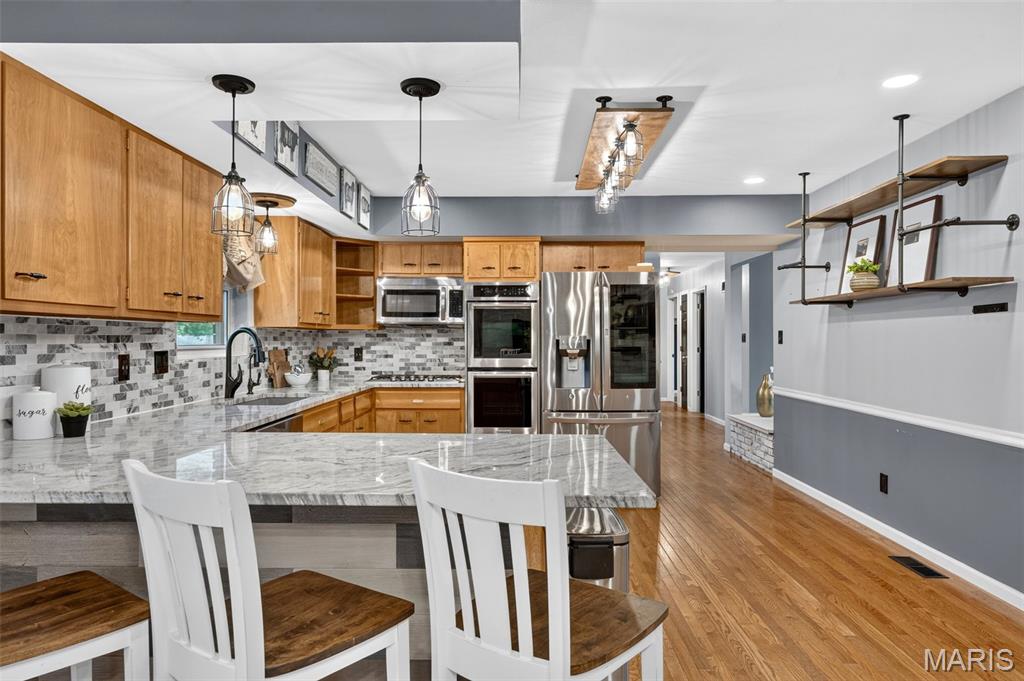 Elmwood Manor #6 - Residential