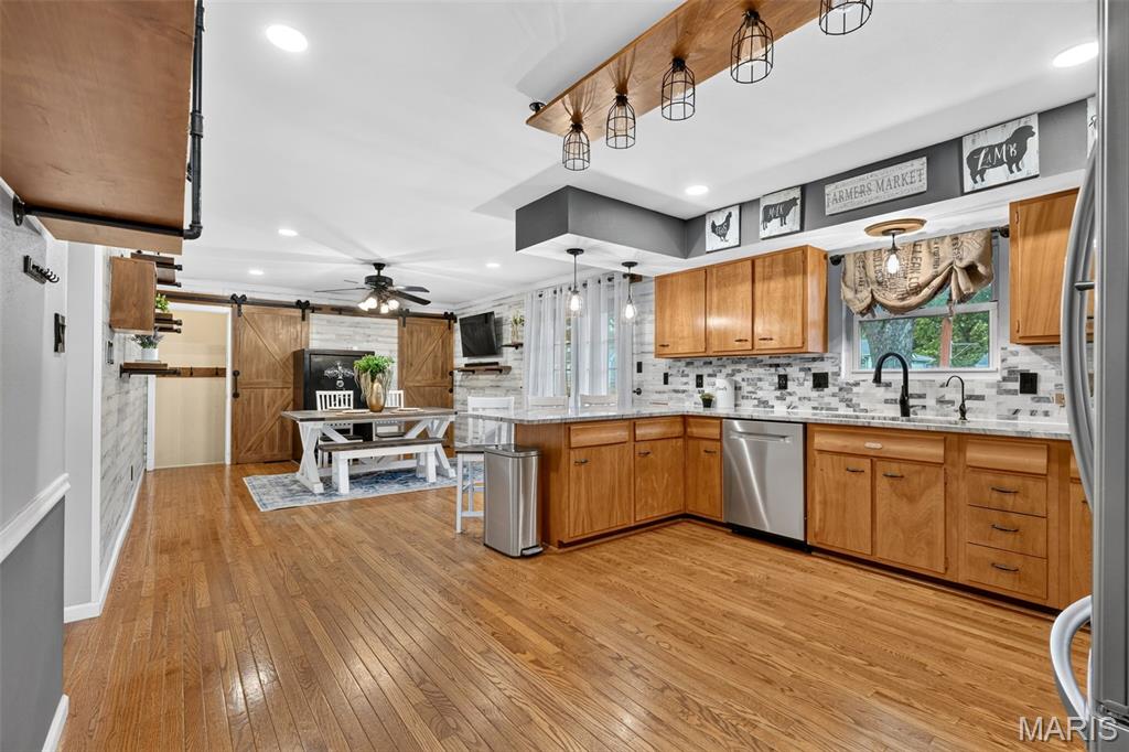 Elmwood Manor #6 - Residential