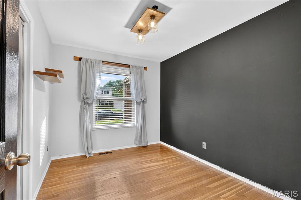 Elmwood Manor #6 - Residential