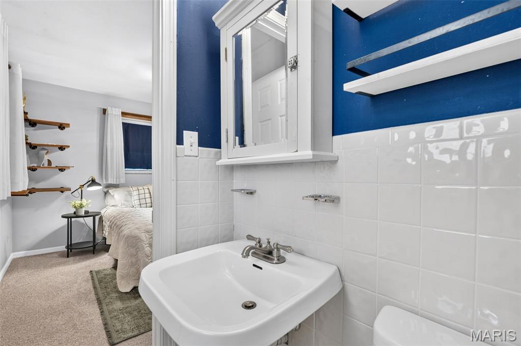 Elmwood Manor #6 - Residential