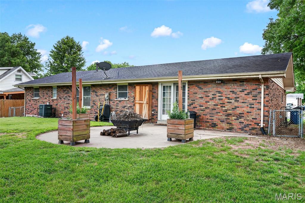 Elmwood Manor #6 - Residential
