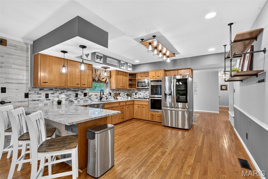 Elmwood Manor #6 - Residential