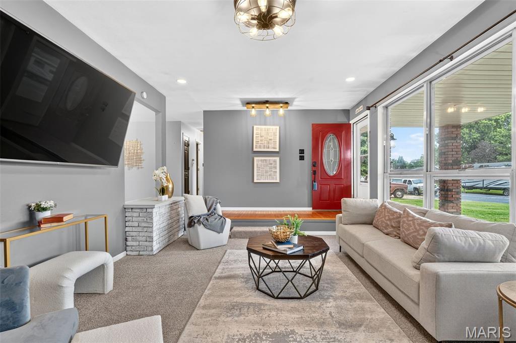 Elmwood Manor #6 - Residential
