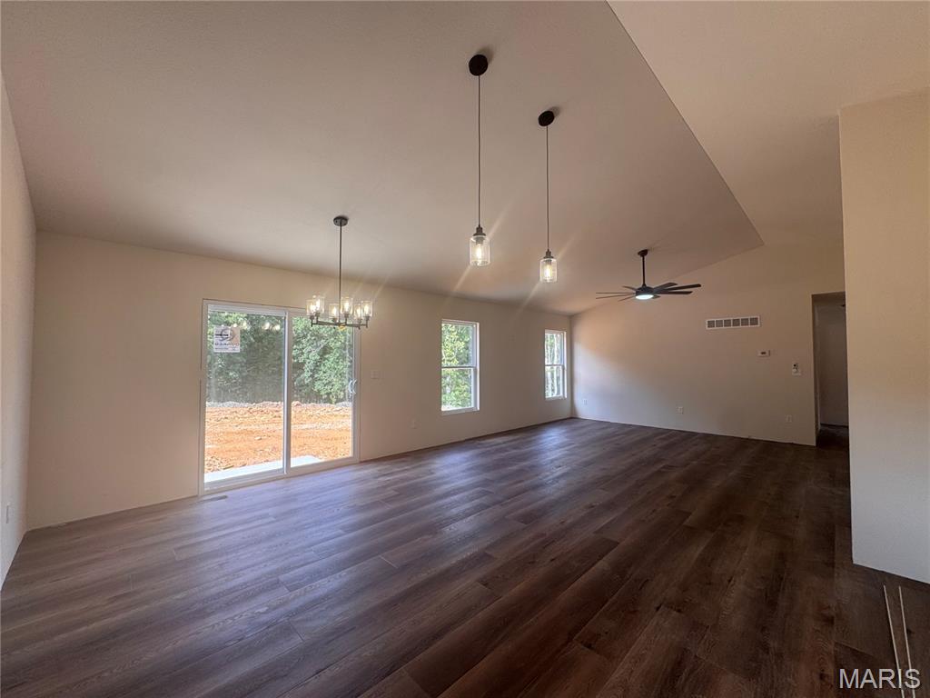 Hawk Ridge Estates - Residential