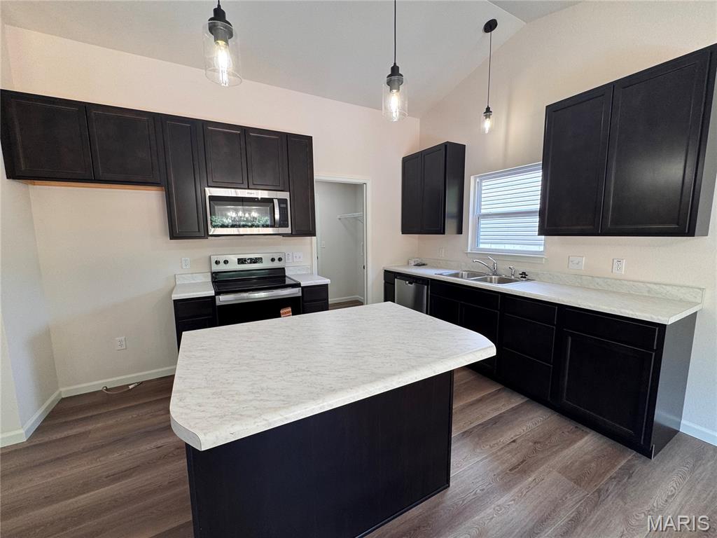 Hawk Ridge Estates - Residential