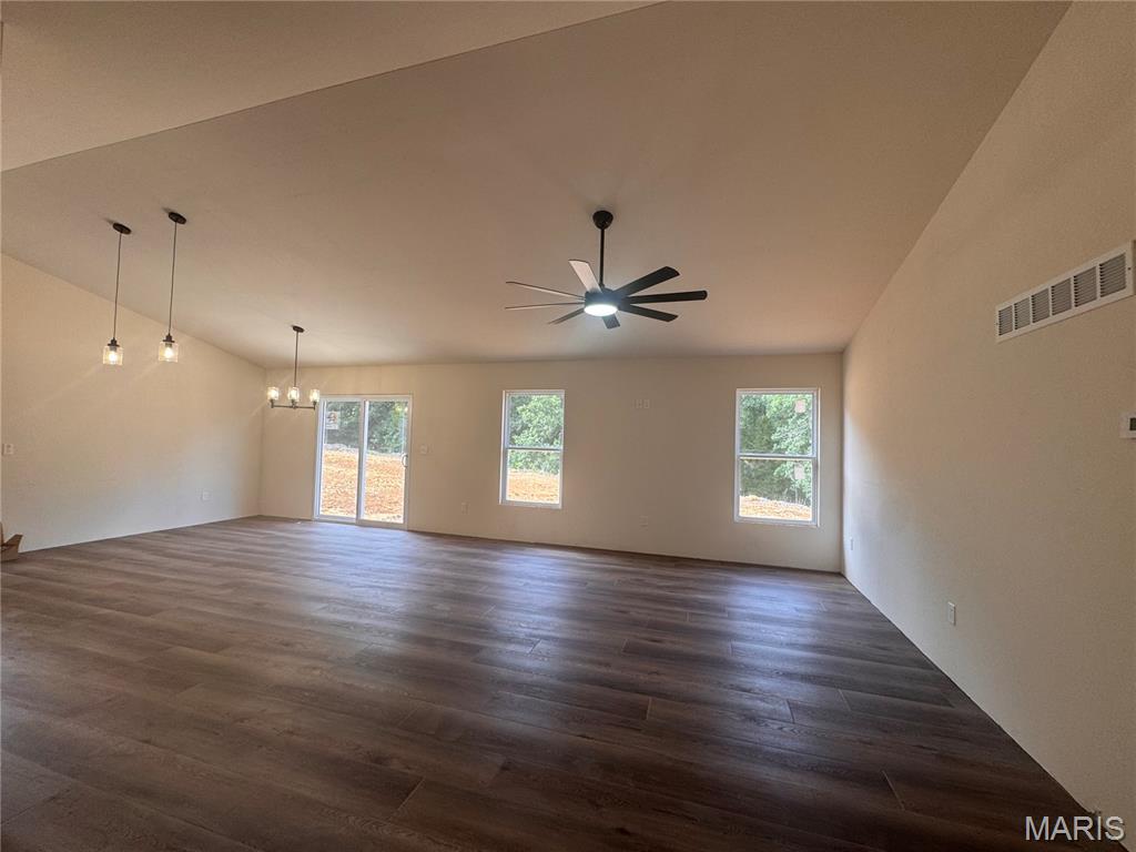 Hawk Ridge Estates - Residential