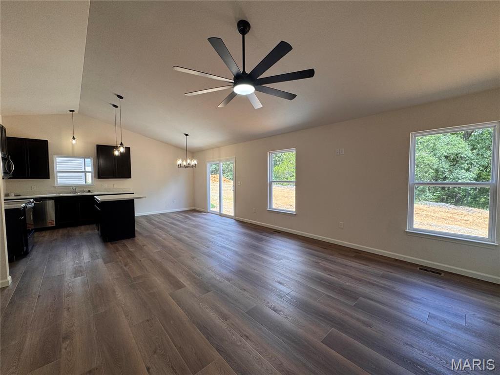 Hawk Ridge Estates - Residential