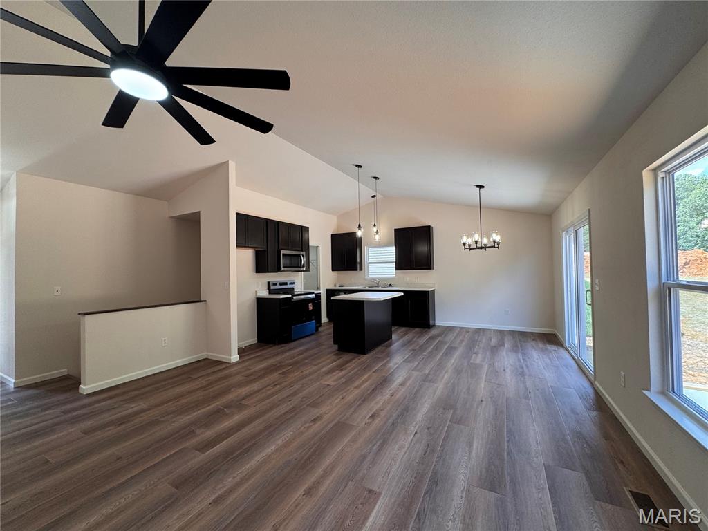 Hawk Ridge Estates - Residential