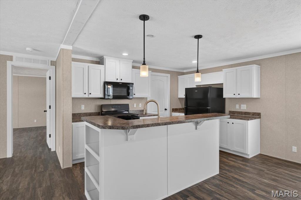 Woodlawn Trails Mobile Home Park - Residential