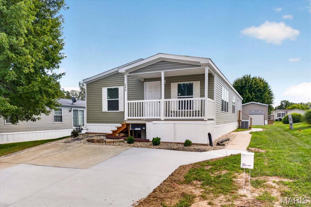 Woodlawn Trails Mobile Home Park - Residential
