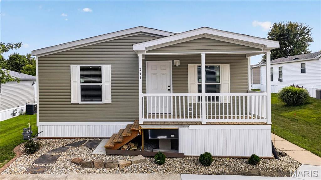 Welcome to 259 Silver Creek Crossing! This brand-new construction 3-bedroom, 2-bath double-wide manufactured home offers approximately 1,530 sq. ft. of modern, comfortable living space. The open-concept floor plan provides a spacious flow between the main living areas, perfect for everyday living and entertaining.

Located in Woodland Trails, this home offers convenient access to major highways and is approximately 20 minutes from Downtown St. Louis, Historic Edwardsville and SIUE, with shopping, restaurants, parks, schools and entertainment nearby.

Home is situated on leased land. Monthly site fee is approximately $611.88. Third-party financing may be available. Community requirements apply. Buyer to verify all measurements, fees and financing options.