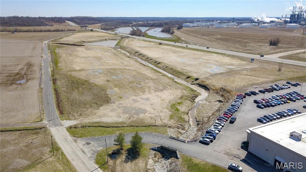 Not in a subdivision - Commercial Sale