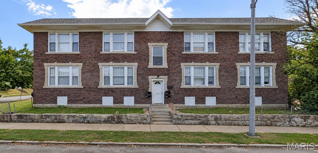 Ready to Become an Investor? Here’s Your Opportunity!
Fully Renovated & Rent-Ready 4-Family! This beautifully renovated property features four true 2-bedroom units with closets and is ready for your tenants. A complete gut renovation was completed in 2023–2024, including updated kitchens and baths, flooring, plumbing, roof, sewer lateral lines, tuckpointing, and more. All four units have the same layout and finishes, making this an excellent addition to an investment portfolio. The building is all electric, no gas.

Seller is offering a $3,000 credit at closing toward touch-up painting throughout the property. Previously rented at $1,100 per unit, with projected gross rental income of $52,800 annually when fully occupied.  
Property is being sold as is. Offers must be submitted on a special sales contract. Seller is a licensed real estate broker. Appointment only - 24-hour notice