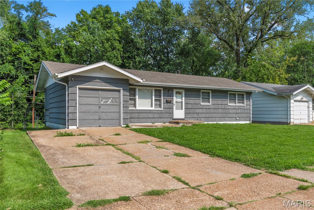 Looking for your next investment property? You found it! Freshly updated in 2024 with new roof, decking, HVAC, water heater, and flooring. Refinished hardwood floors and new electric. Currently rented for $1,295/mo. Turn-key investment property with tenant already in place!