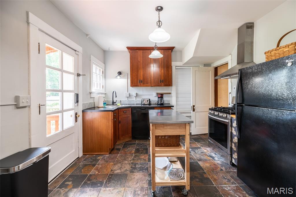 Forest Lawn Addn - Residential