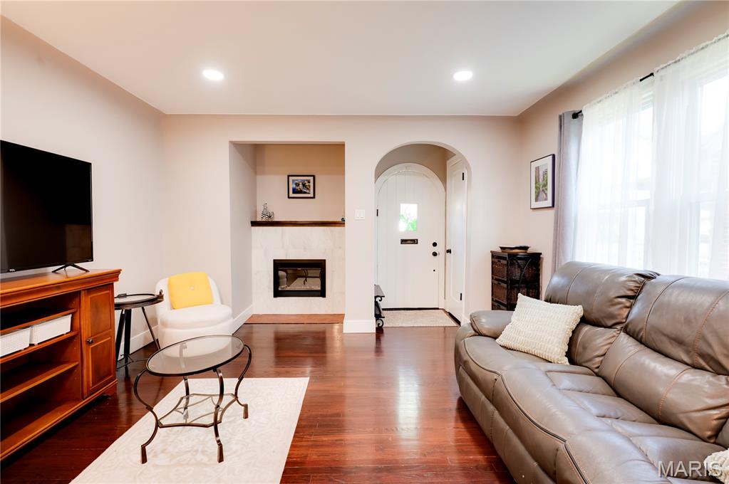Iveland - Residential Lease