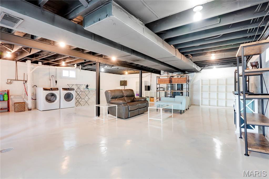Iveland - Residential Lease