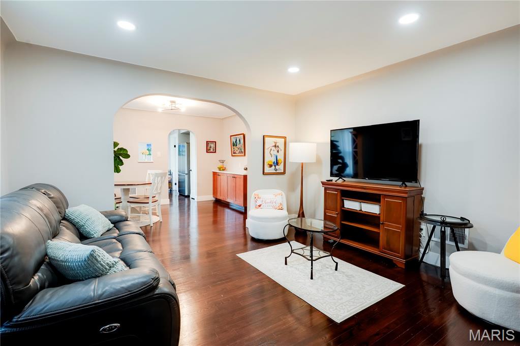 Iveland - Residential Lease