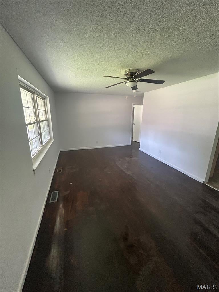 La Bonne Terre 3 - Residential