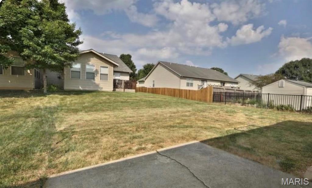 Knolls/Century Oaks - Residential