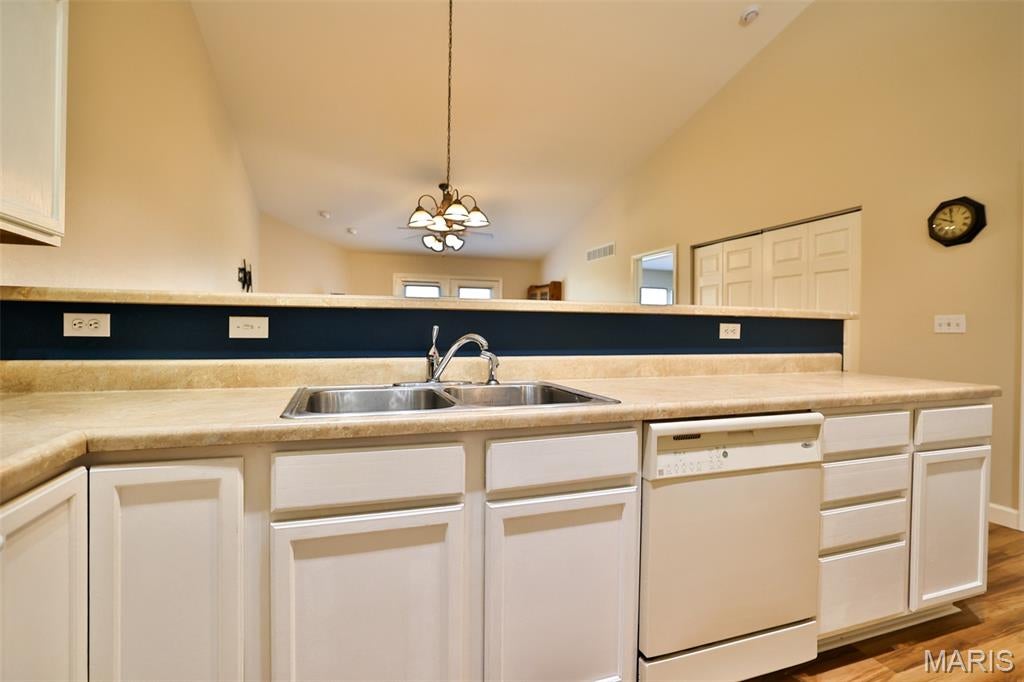Knolls/Century Oaks - Residential