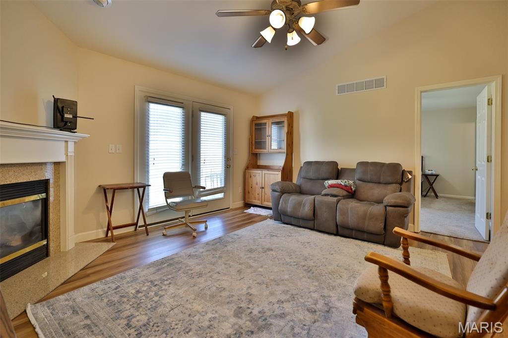Knolls/Century Oaks - Residential