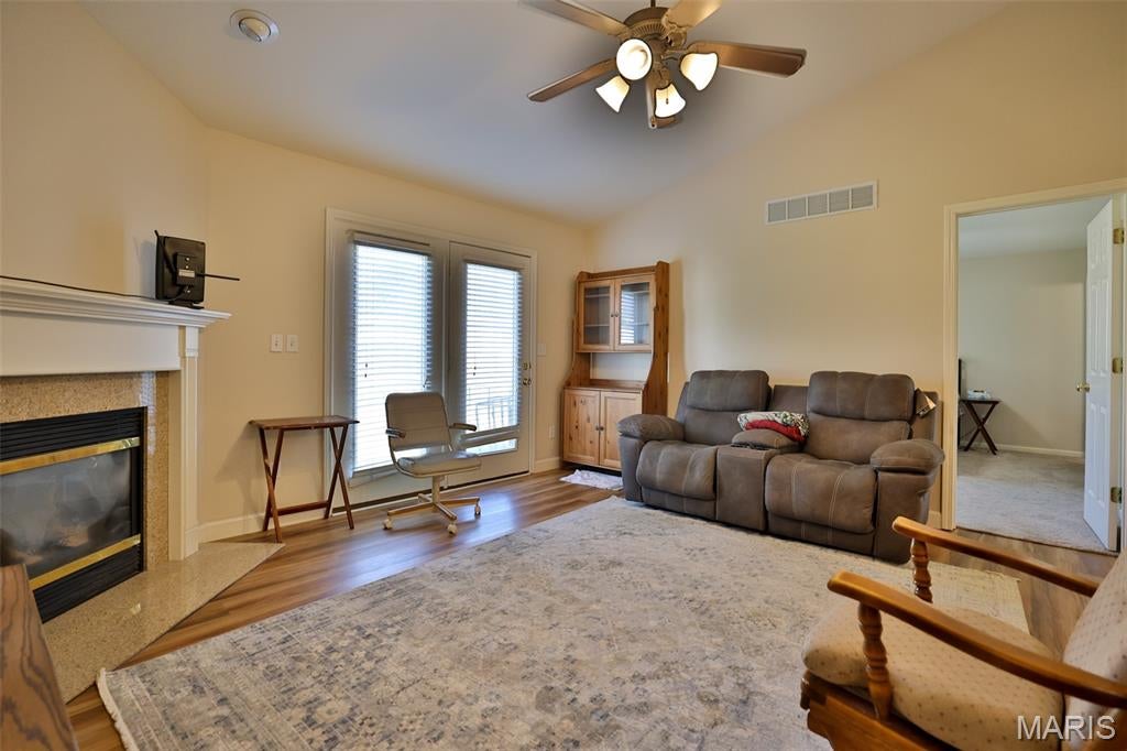 Knolls/Century Oaks - Residential