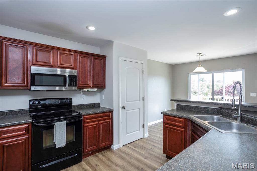 Pioneer Ridge - Residential