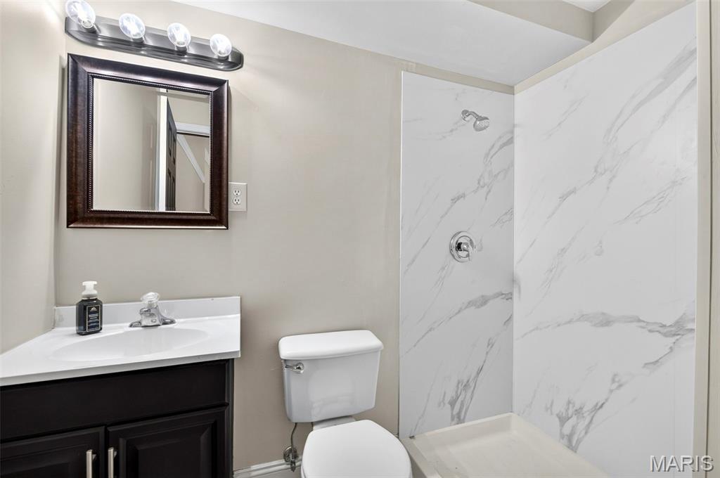 Westwood Ac #4 - Residential