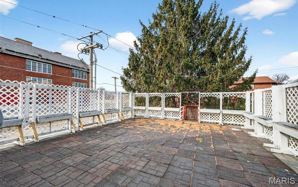 St Louis - Commercial Sale