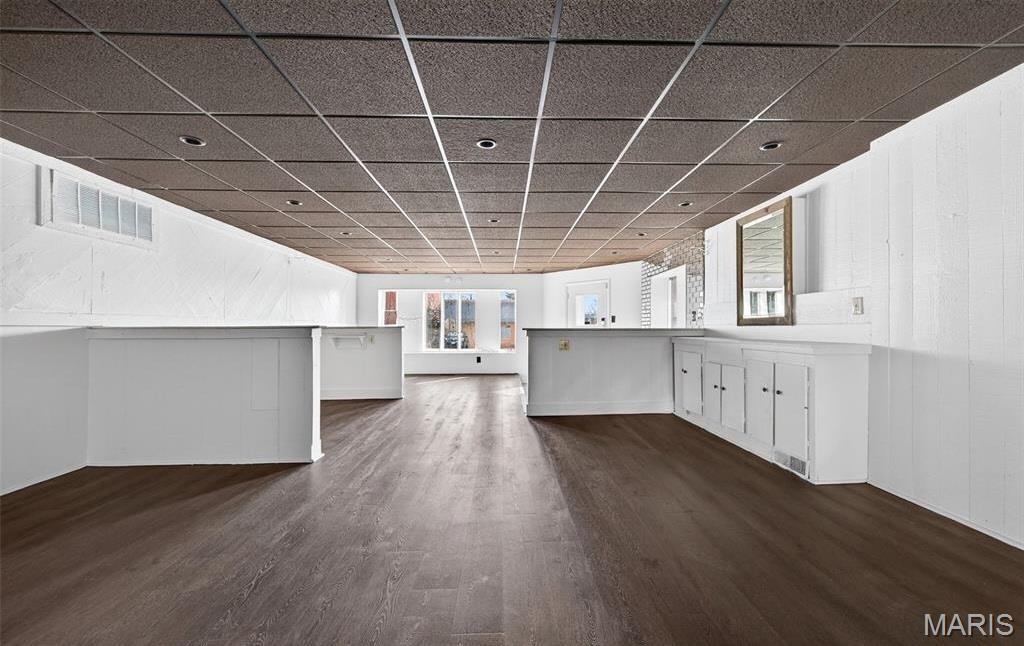 St Louis - Commercial Sale