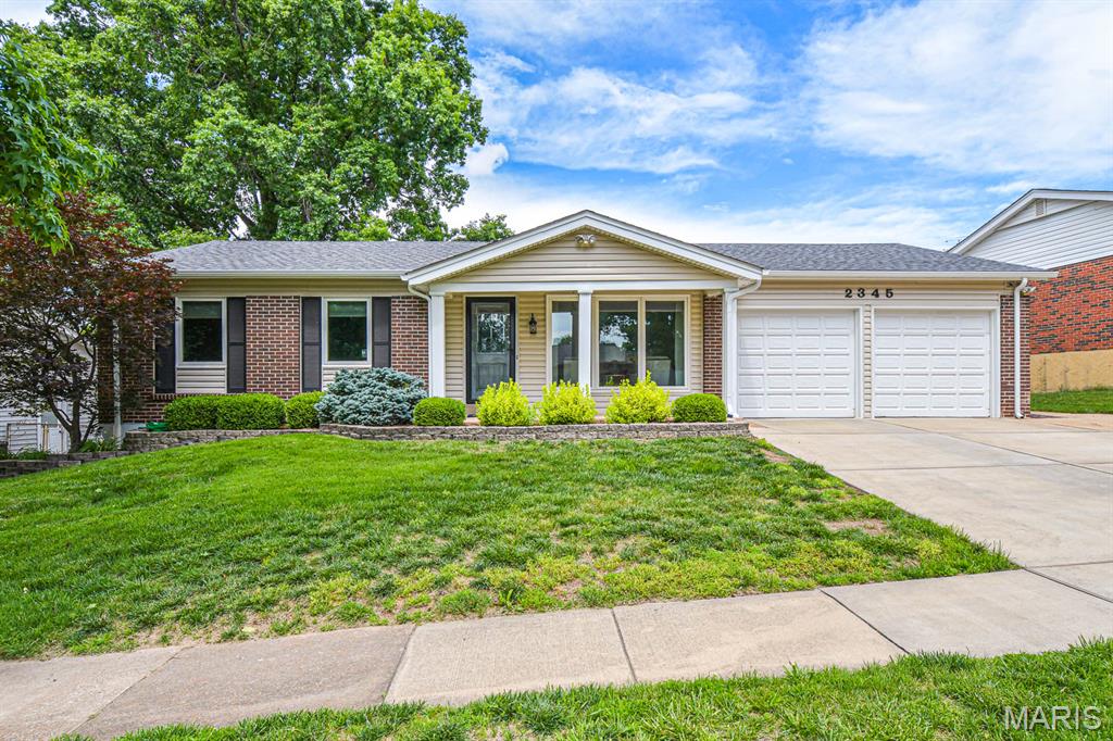 Welcome home!  Spacious Ranch home w/ 3 bedrooms (primary en suite) and 2 full baths, 2 car attached garage (extra wide driveway) w/ refreshing above ground pool in Mehlville District and Oakville Schools. Kick summer off right in the backyard pool w/ new vinyl liner!  Front of the house Sitting room (could make a great home office) and family room offers options to spread out and relax together on movie night. Sliding doors offer convenient access to covered patio overlooking the 24 ft. round, above ground 4 ft. deep pool and level, fully fenced backyard. Tastefully Updated kitchen w/ 42" cabinets, quartz countertops, S/S appliances, farmhouse sink and overlooks backyard & patio. Breakfast room is just off the kitchen and has side door exit and garage access. Down the hall find the spacious primary bedroom en suite w/ walk-in shower and two additional nicely-sized bedrooms. Hall bath has tub/shower combo.  Downstairs is a partially finished basement w/ large Recreation Room and the pool table stays!  Additional flex room in lower level as well and loads of storage!  
Updates include: Roof '25, some siding, Jeld-wen Windows and Exterior doors/Anderson '20, kitchen updates and more! Come see for yourself!