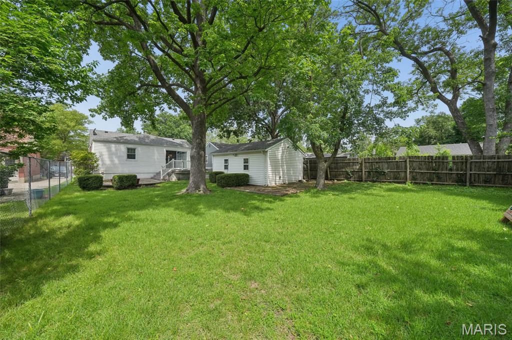 Warson Place - Residential
