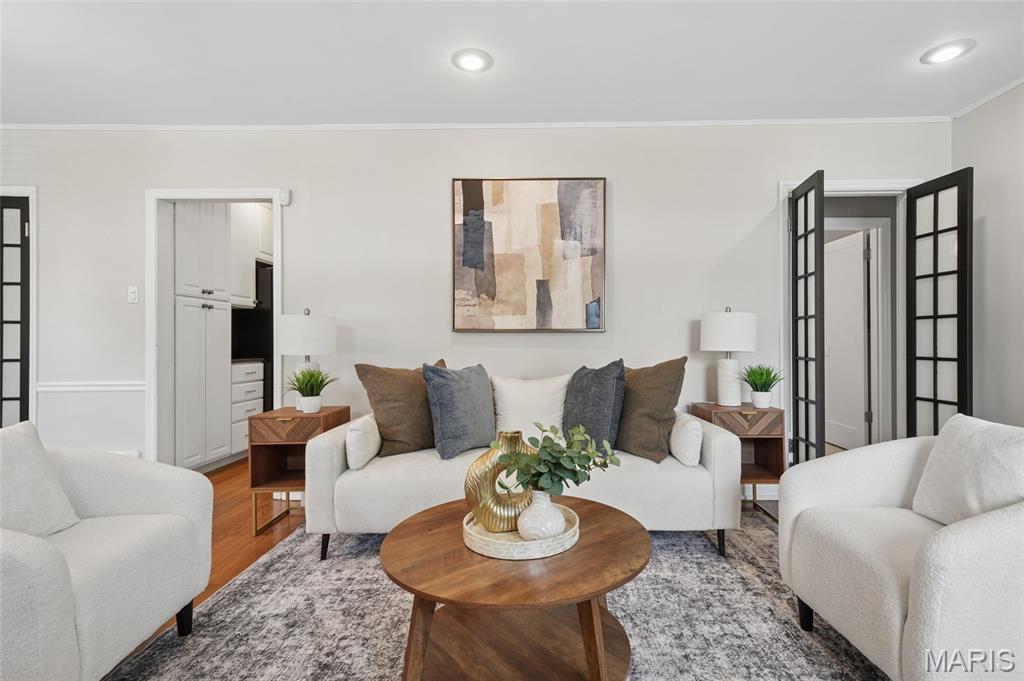 Warson Place - Residential