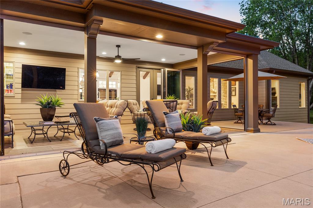 Meadowbrook Country Club Estates - Residential