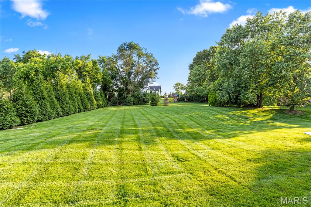 Meadowbrook Country Club Estates - Residential