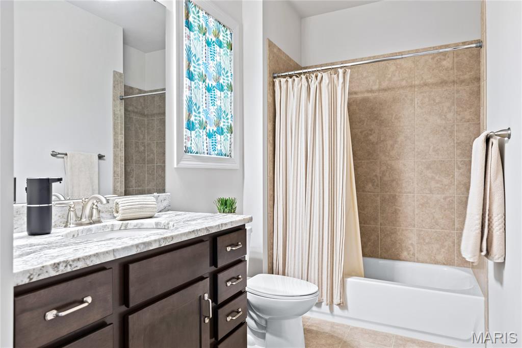 Meadowbrook Country Club Estates - Residential
